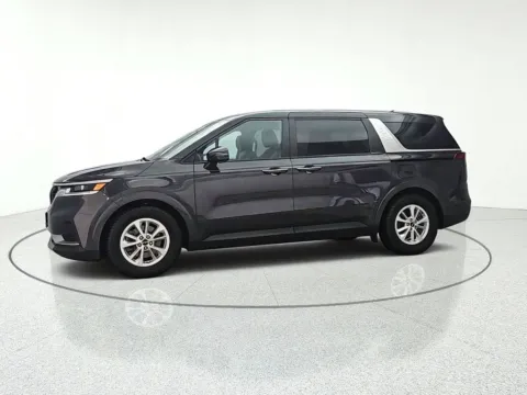 Another view of 2024 Kia Carnival LX for sale in Gurnee, IL at CarWise Gurnee