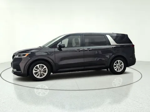 Another view of 2024 Kia Carnival LX for sale in Gurnee, IL at CarWise Gurnee