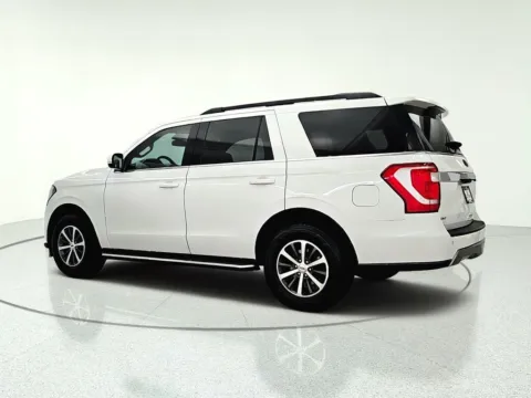 More photos of 2021 Ford Expedition XLT at CarWise Gurnee, IL