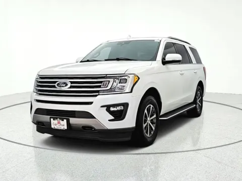 Photos of 2021 Ford Expedition XLT for sale in Gurnee, IL at CarWise Gurnee