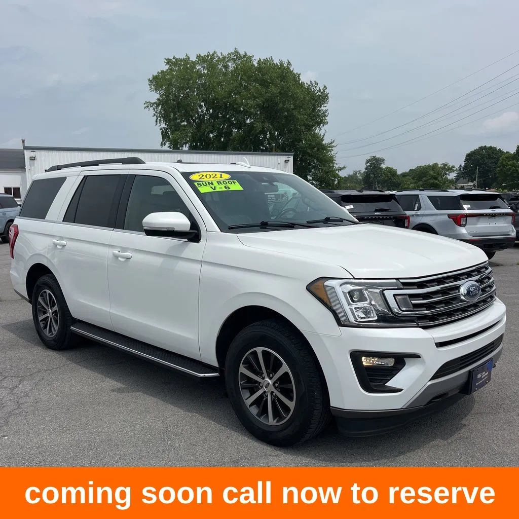 White 2021 Ford Expedition XLT for sale in Gurnee, IL