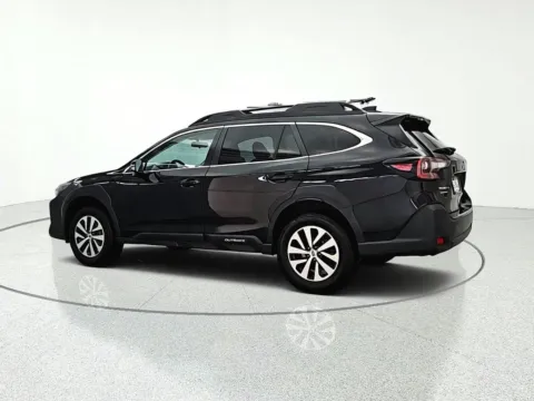 More photos of 2023 Subaru Outback Premium at CarWise Gurnee, IL