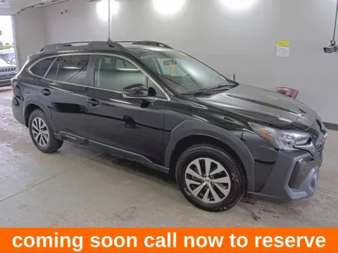 Black 2023 Subaru Outback Premium for sale in Gurnee, IL