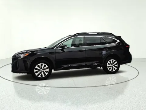 More photos of 2023 Subaru Outback Premium at CarWise Gurnee, IL