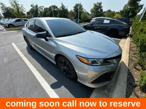 Silver 2023 Toyota Camry LE for sale in Gurnee, IL
