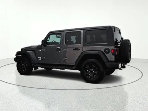 More photos of 2018 Jeep Wrangler Unlimited Sport S at CarWise Gurnee, IL