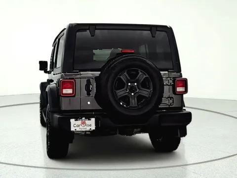More photos of 2018 Jeep Wrangler Unlimited Sport S at CarWise Gurnee, IL