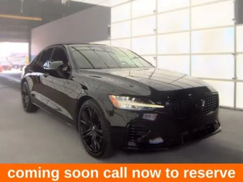 Unknown 2023 Volvo S60 Recharge Plug-In Hybrid Ultimate for sale in Gurnee, IL