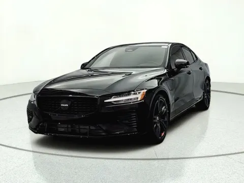 Photos of 2023 Volvo S60 Recharge Plug-In Hybrid Ultimate for sale in Gurnee, IL at CarWise Gurnee