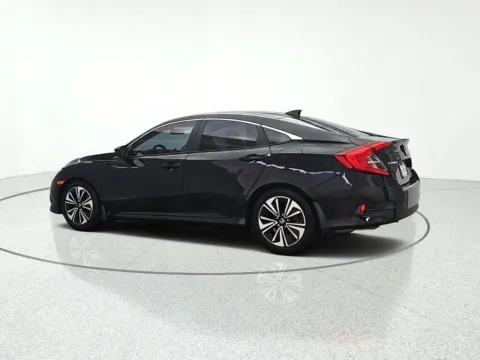 More photos of 2016 Honda Civic EX-T at CarWise Gurnee, IL