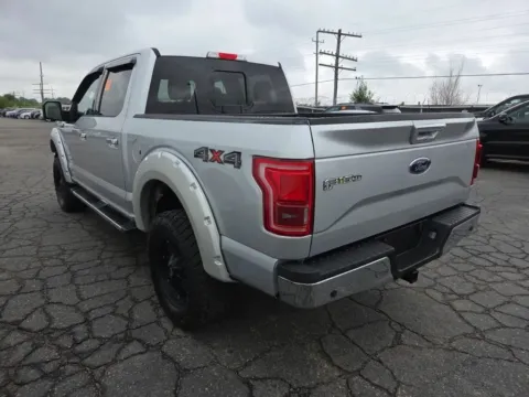 Photos of 2017 Ford F-150 Lariat for sale in Gurnee, IL at CarWise Gurnee