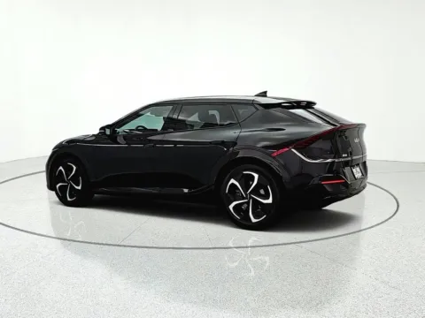 More photos of 2022 Kia EV6 GT-Line at CarWise Gurnee, IL