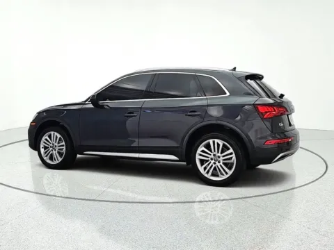 More photos of 2018 Audi Q5 2.0T Prestige at CarWise Gurnee, IL
