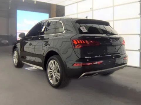 Photos of 2018 Audi Q5 2.0T Prestige for sale in Gurnee, IL at CarWise Gurnee
