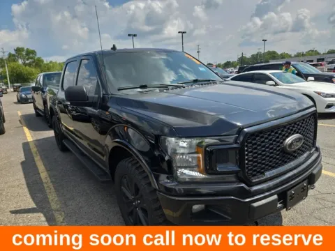 Black 2020 Ford F-150 XLT for sale in Gurnee, IL