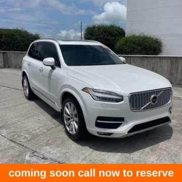 White 2017 Volvo XC90 T6 Inscription for sale in Gurnee, IL