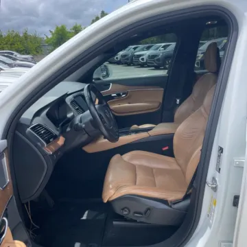 Another view of 2017 Volvo XC90 T6 Inscription for sale in Gurnee, IL at CarWise Gurnee