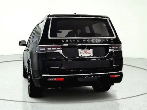 More photos of 2022 Jeep Grand Wagoneer Series III at CarWise Gurnee, IL
