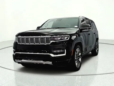 Photos of 2022 Jeep Grand Wagoneer Series III for sale in Gurnee, IL at CarWise Gurnee