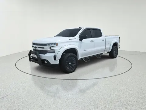 More photos of 2019 Chevrolet Silverado 1500 RST at CarWise Gurnee, IL