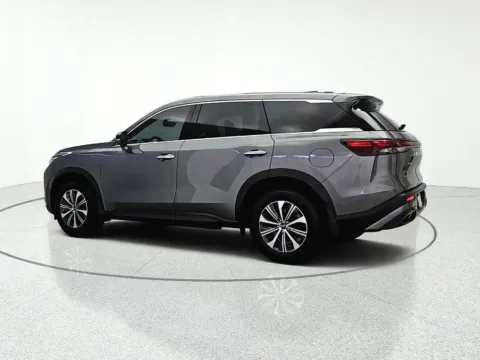 More photos of 2022 INFINITI QX60 PURE at CarWise Gurnee, IL