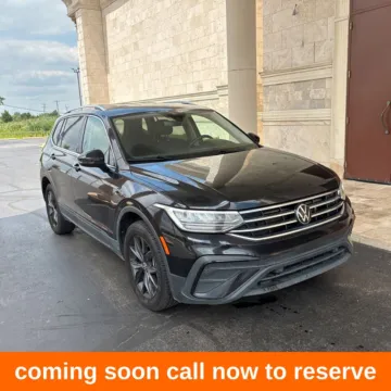 Black 2024 Volkswagen Tiguan 2.0T SE for sale in Gurnee, IL
