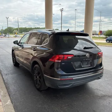 Photos of 2024 Volkswagen Tiguan 2.0T SE for sale in Gurnee, IL at CarWise Gurnee