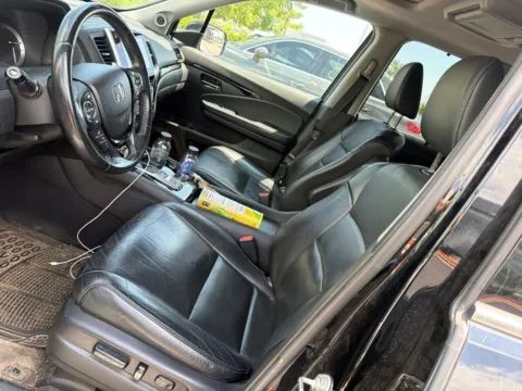 Another view of 2016 Honda Pilot Touring for sale in Gurnee, IL at CarWise Gurnee