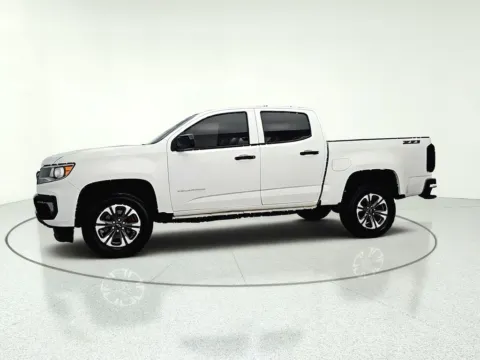 More photos of 2021 Chevrolet Colorado Z71 at CarWise Gurnee, IL