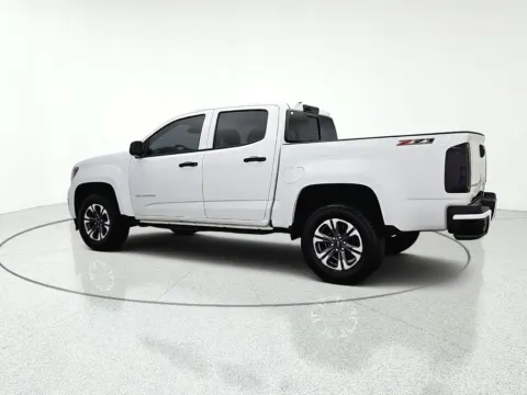More photos of 2021 Chevrolet Colorado Z71 at CarWise Gurnee, IL