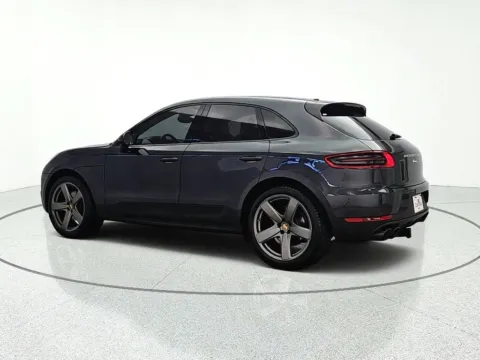 More photos of 2018 Porsche Macan Sport Edition at CarWise Gurnee, IL