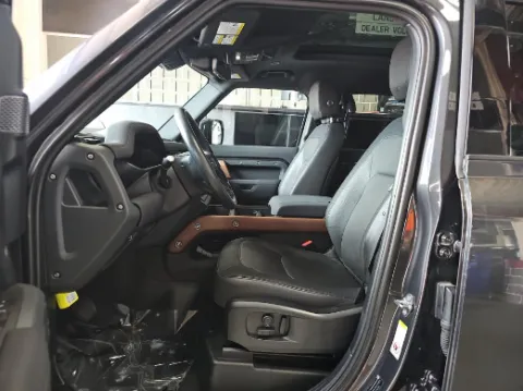 Another view of 2023 Land Rover Defender 110 X-Dynamic SE for sale in Gurnee, IL at CarWise Gurnee