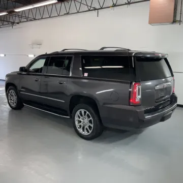 Photos of 2017 GMC Yukon XL Denali for sale in Gurnee, IL at CarWise Gurnee