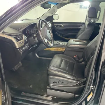 Another view of 2017 GMC Yukon XL Denali for sale in Gurnee, IL at CarWise Gurnee