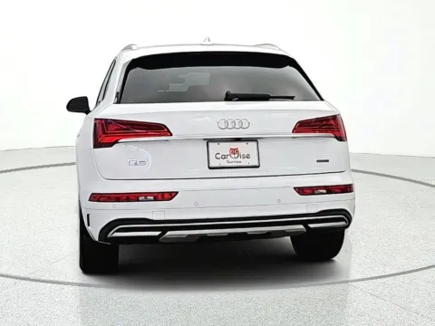 More photos of 2021 Audi Q5 45 Premium Plus at CarWise Gurnee, IL