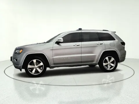 Another view of 2015 Jeep Grand Cherokee Overland for sale in Gurnee, IL at CarWise Gurnee