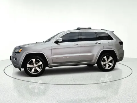 Another view of 2015 Jeep Grand Cherokee Overland for sale in Gurnee, IL at CarWise Gurnee