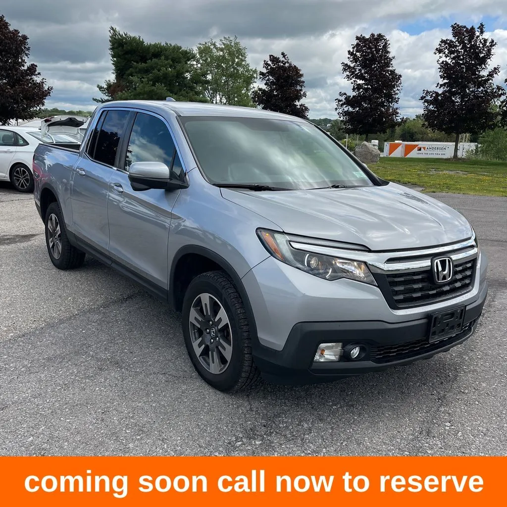 Silver 2017 Honda Ridgeline RTL-T for sale in Gurnee, IL
