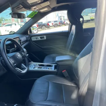 Another view of 2020 Ford Explorer Limited for sale in Gurnee, IL at CarWise Gurnee