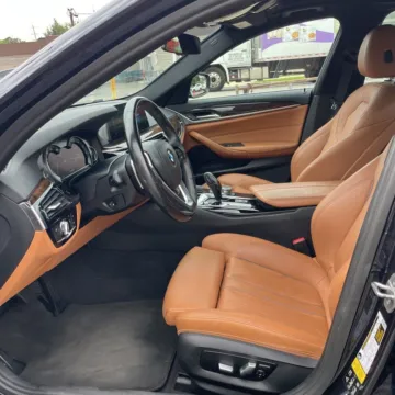 Another view of 2017 BMW 5 Series 530i xDrive for sale in Gurnee, IL at CarWise Gurnee