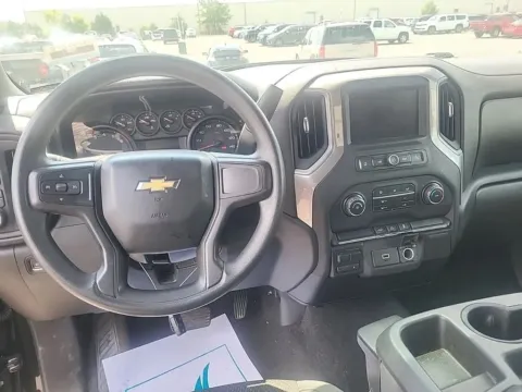 Another view of 2020 Chevrolet Silverado 1500 Custom for sale in Gurnee, IL at CarWise Gurnee