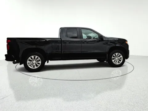 Another view of 2020 Chevrolet Silverado 1500 Custom for sale in Gurnee, IL at CarWise Gurnee
