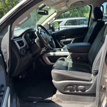 Another view of 2019 Nissan Titan SV for sale in Gurnee, IL at CarWise Gurnee