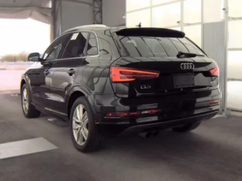 Photos of 2016 Audi Q3 2.0T Premium Plus for sale in Gurnee, IL at CarWise Gurnee