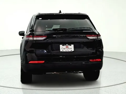 More photos of 2023 Jeep Grand Cherokee 4xe at CarWise Gurnee, IL