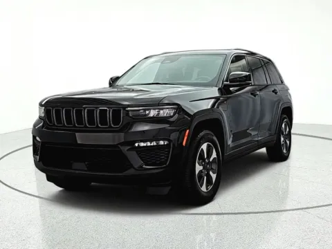 Photos of 2023 Jeep Grand Cherokee 4xe for sale in Gurnee, IL at CarWise Gurnee
