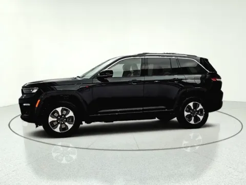 Another view of 2023 Jeep Grand Cherokee 4xe for sale in Gurnee, IL at CarWise Gurnee