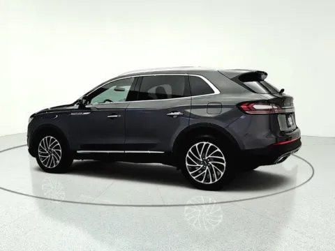 More photos of 2020 Lincoln Nautilus Reserve at CarWise Gurnee, IL