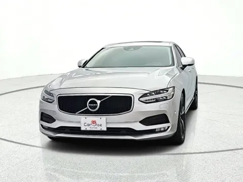 Photos of 2017 Volvo S90 T6 Momentum for sale in Gurnee, IL at CarWise Gurnee