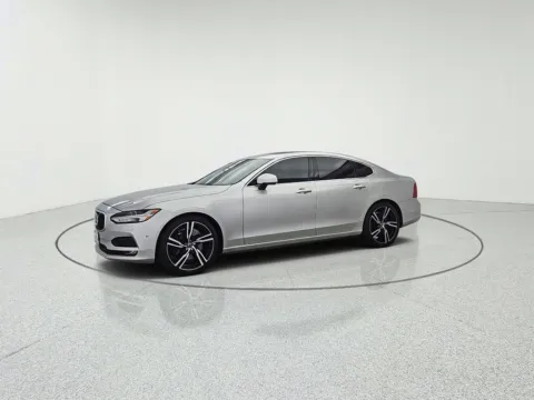 Another view of 2017 Volvo S90 T6 Momentum for sale in Gurnee, IL at CarWise Gurnee